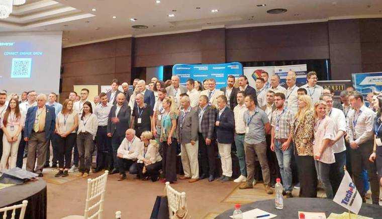 Platforma Businessverse s-a lansat la Piteşti, în prezenţa mediului de afaceri şi a PJIPMM Argeş