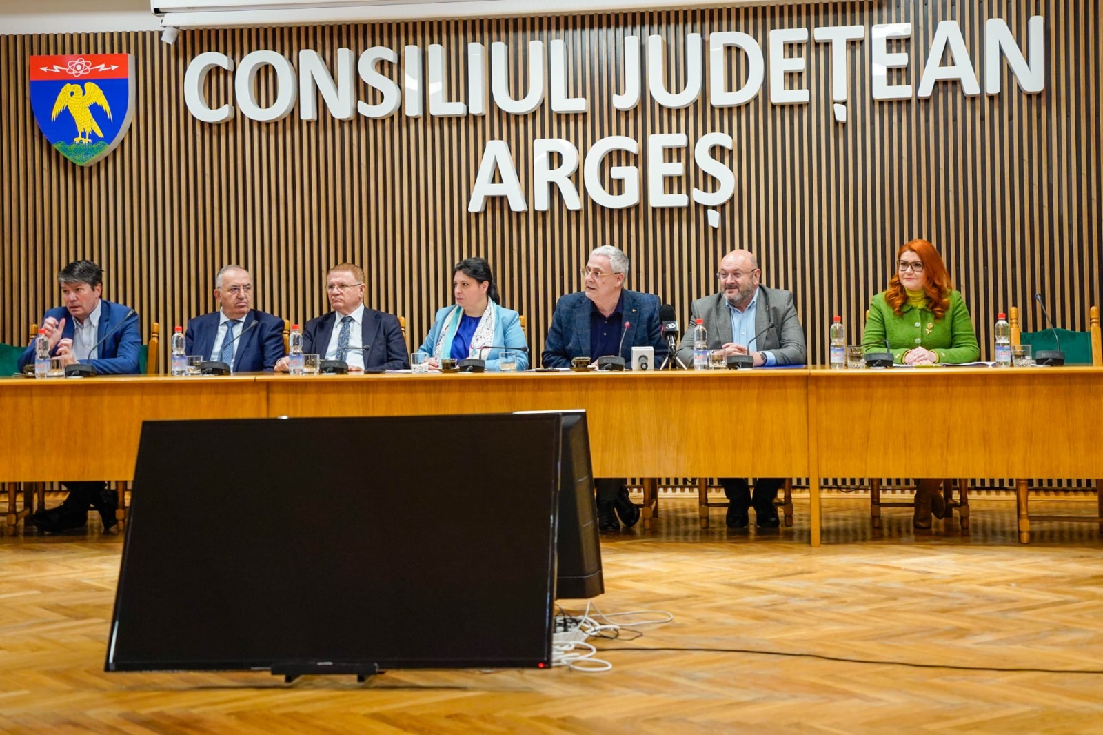 Conferință de presă la CJ ARGES - ADR Sud-Muntenia- Mediul de Afaceri